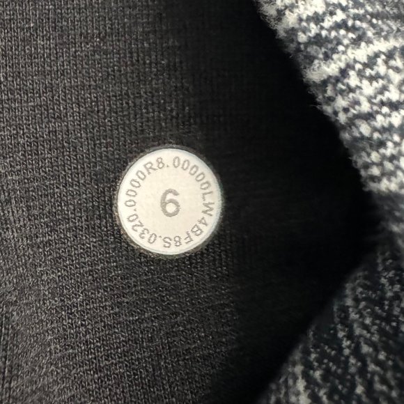 SOLD📌Lululemon Hooded Define Jacket Heathered Black/White/Black - Picture 15 of 15